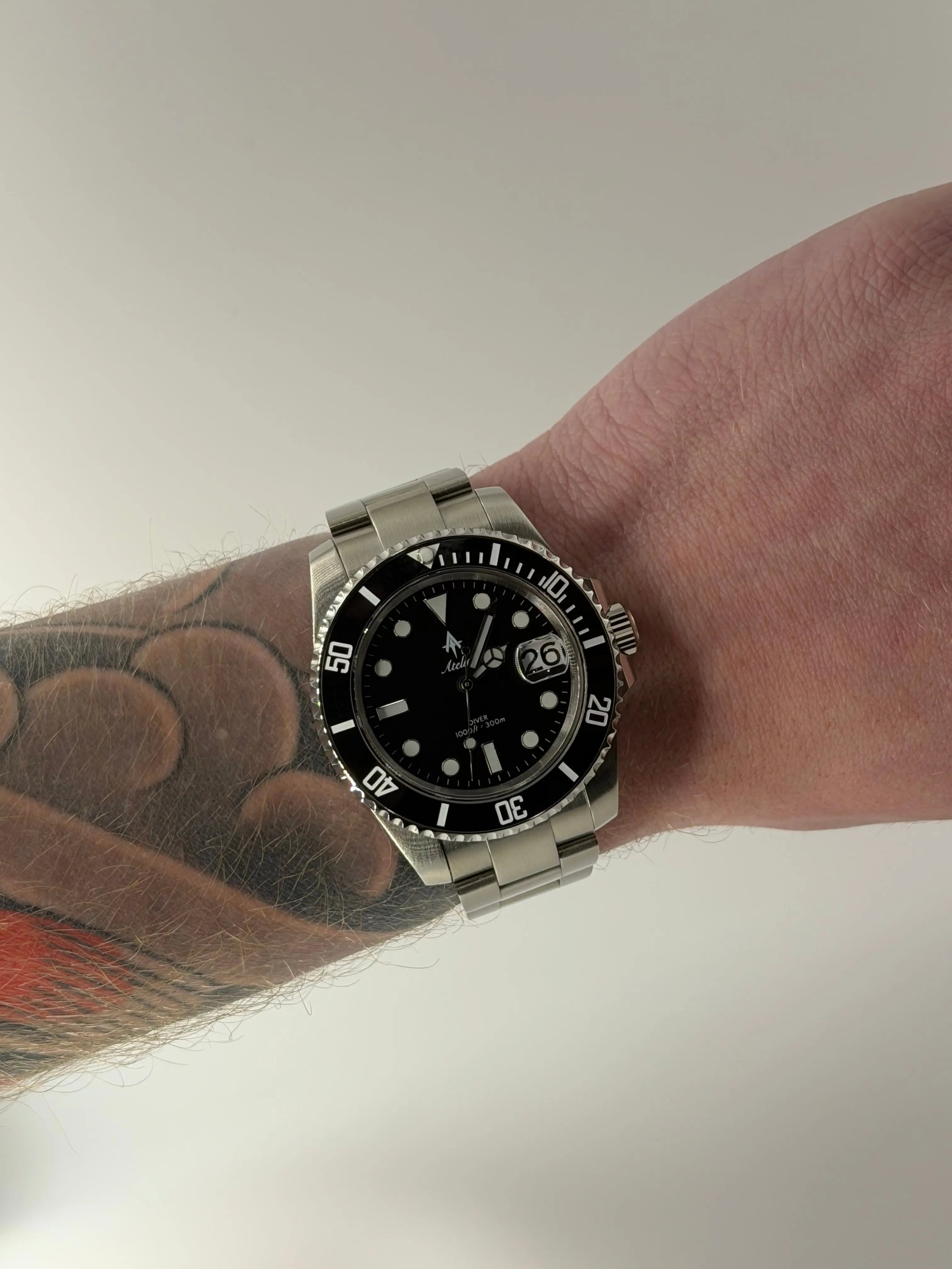 NOIR DIVER ATELIER